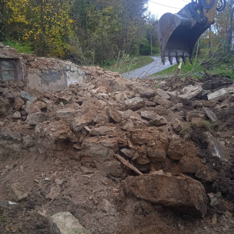 D&eacute;molition Luxeuil-les-Bains 45